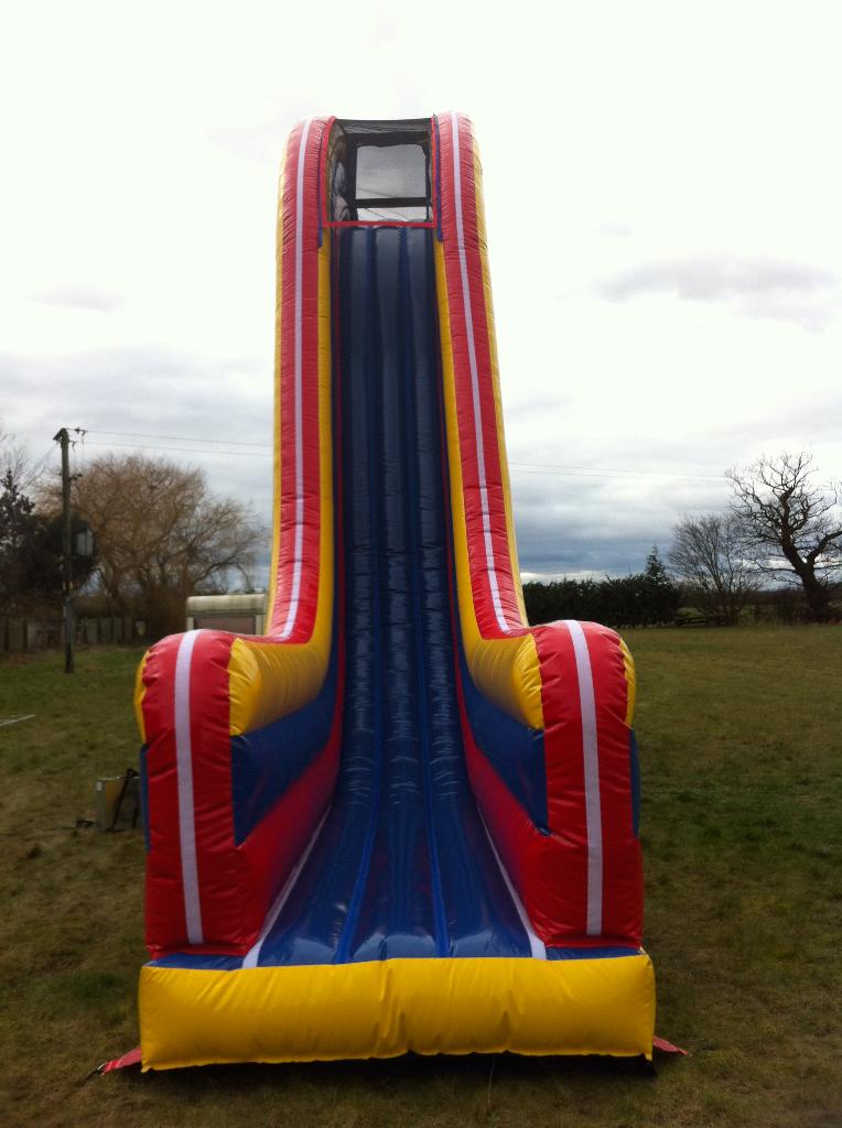 Gallery Trampoline Trailers UK